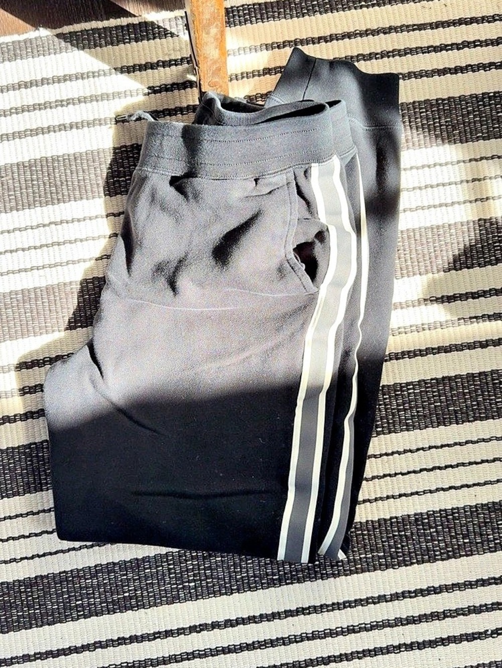Uniqlo Striped Jogger Pants